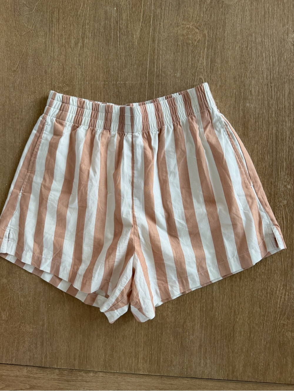 Abercrombie & Fitch Striped Pull-On Shorts Women’s Small Pink White Linen Blend